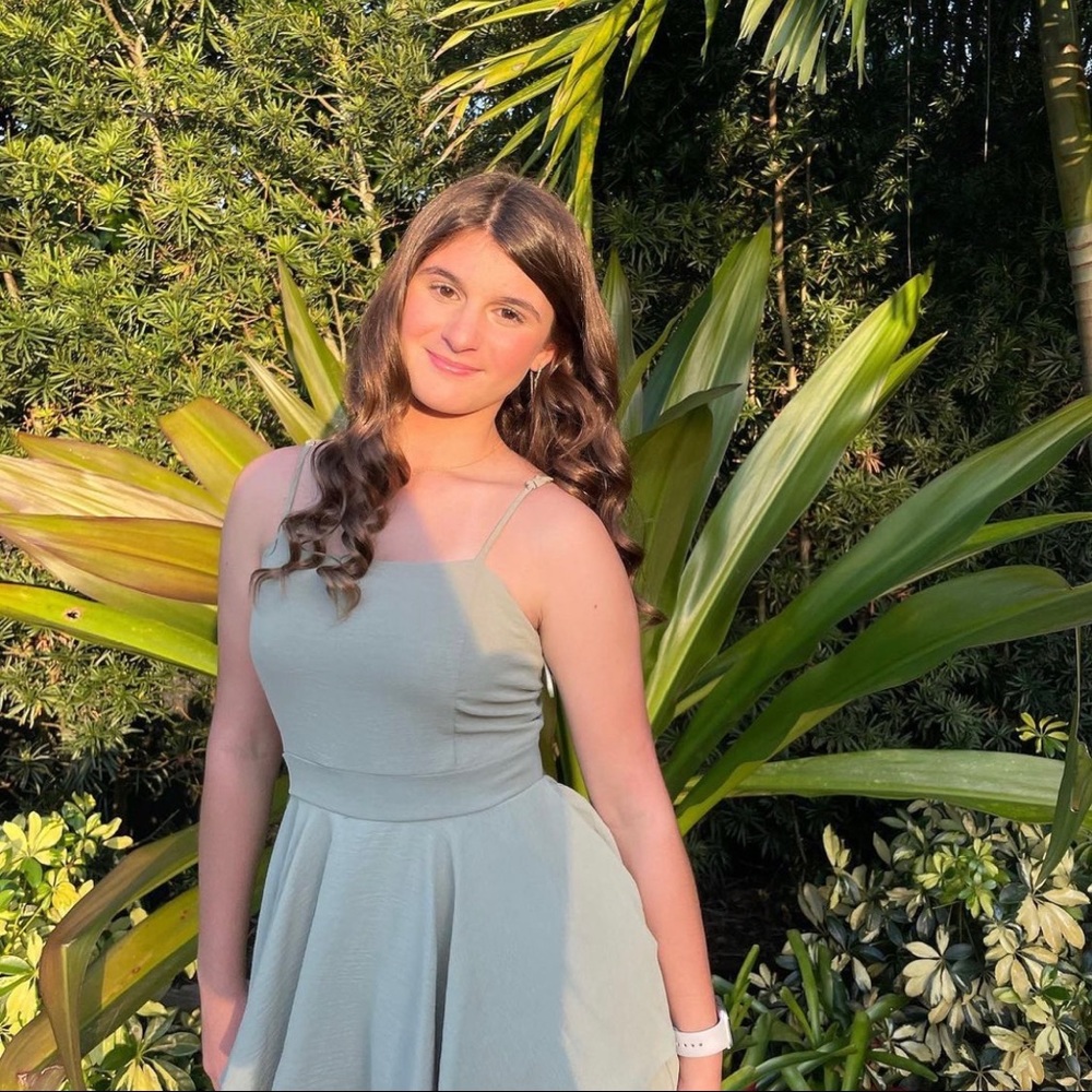 Meet your Posher, Victoria